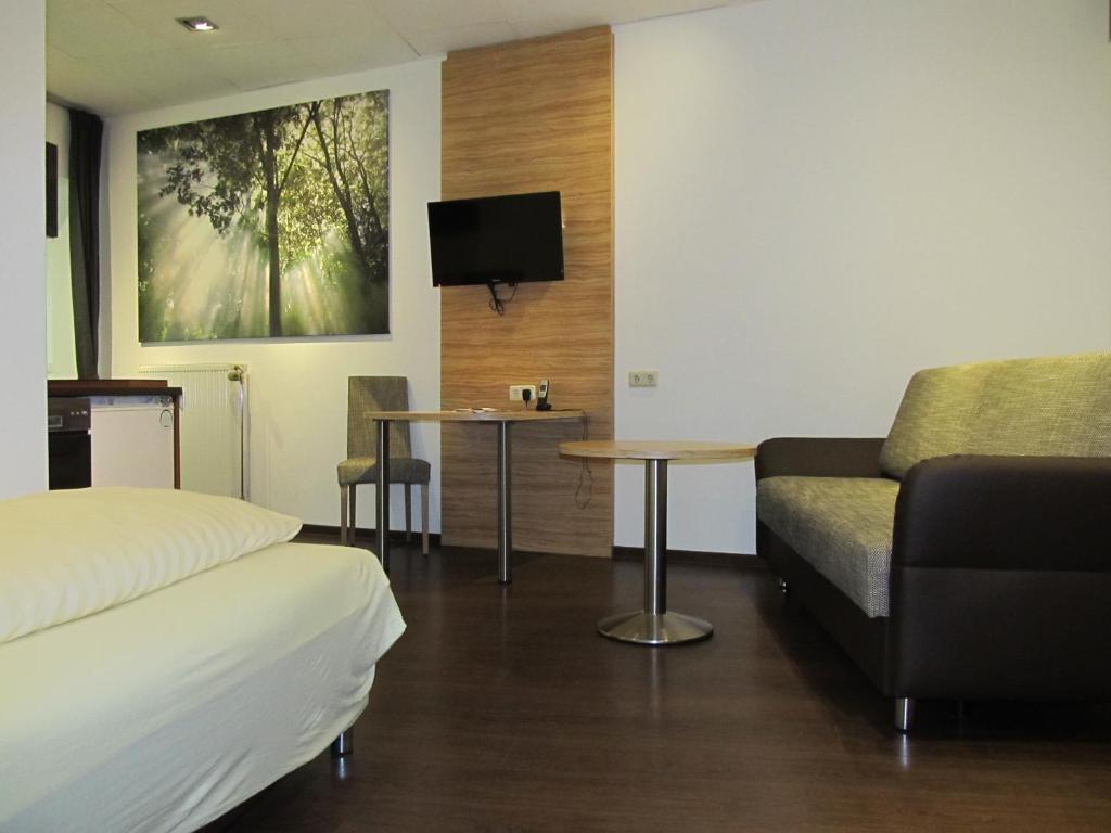 Zum Treppche Hotel Garni Gladenbach Rom bilde