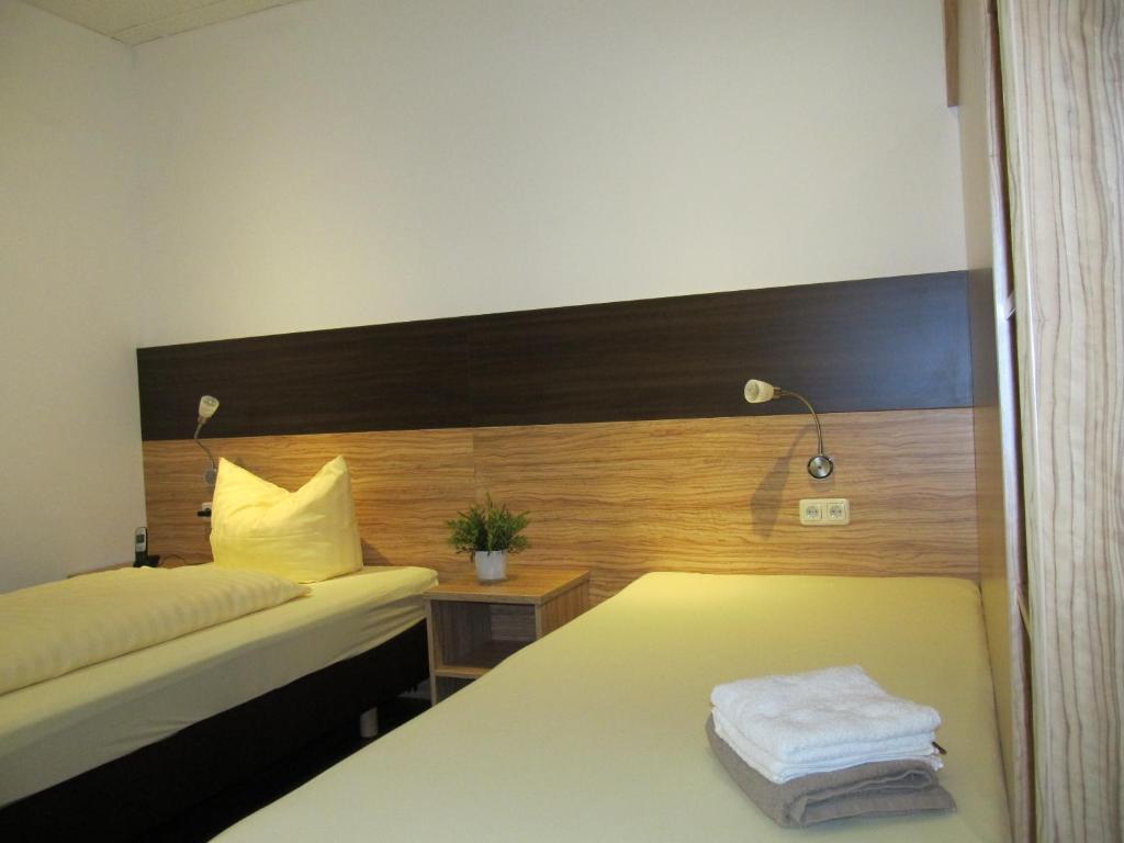 Zum Treppche Hotel Garni Gladenbach Rom bilde